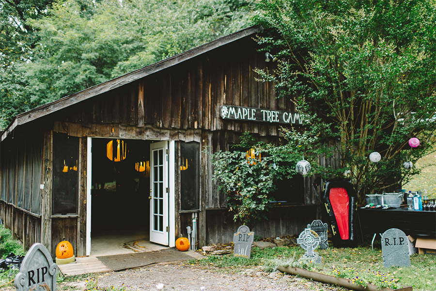 Halloween Wedding at The Maple Tree Campground