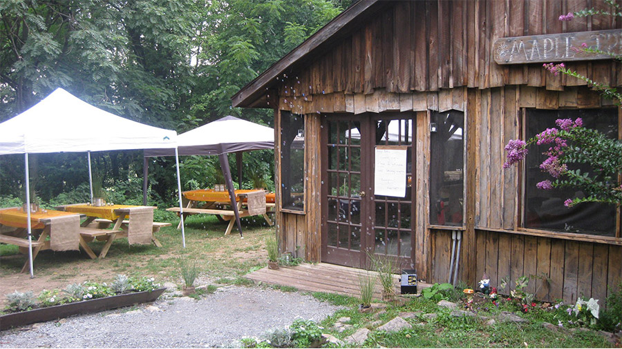 The Treehouse Camp Pavilion, Wedding Reception